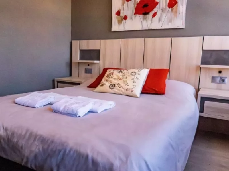 203 habitacion twin cabecero madera hotel rural cantabria