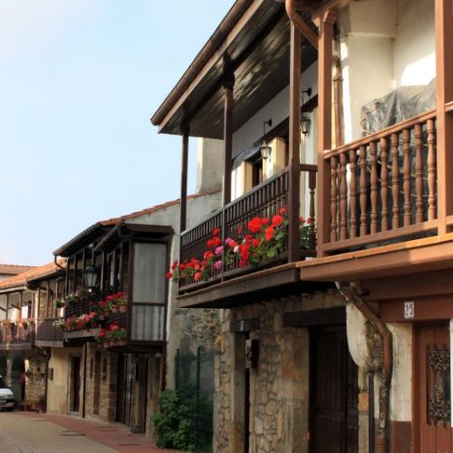 Pueblo de Escalante en Cantabria, destino rural