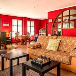 zona relax salon mueble espejo curvo hotel las solanas escalante