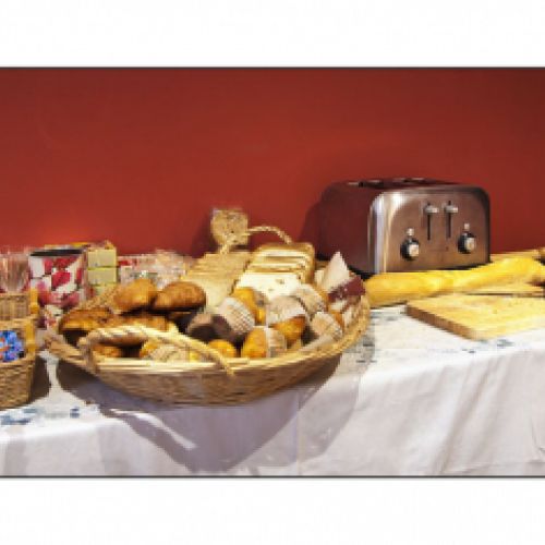Mesa de comedor común
