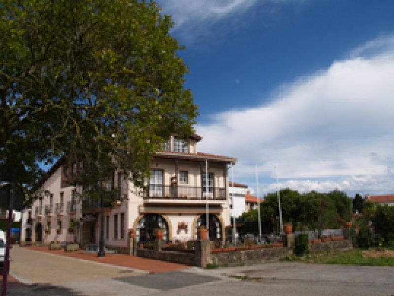 Vistas panorámicas del Hotel Las Solanas en Cantabria