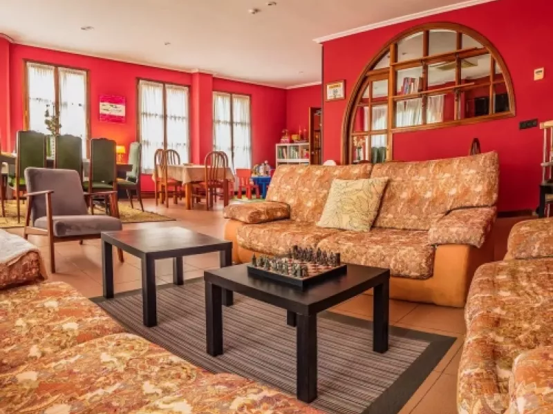 Salón común del Hotel Familiar Las Solanas de Escalante